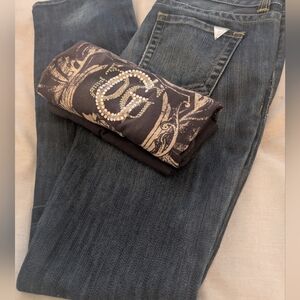 Women's Guess? Dark Color Straight Leg Jeans With A Guess Sweatshirt.